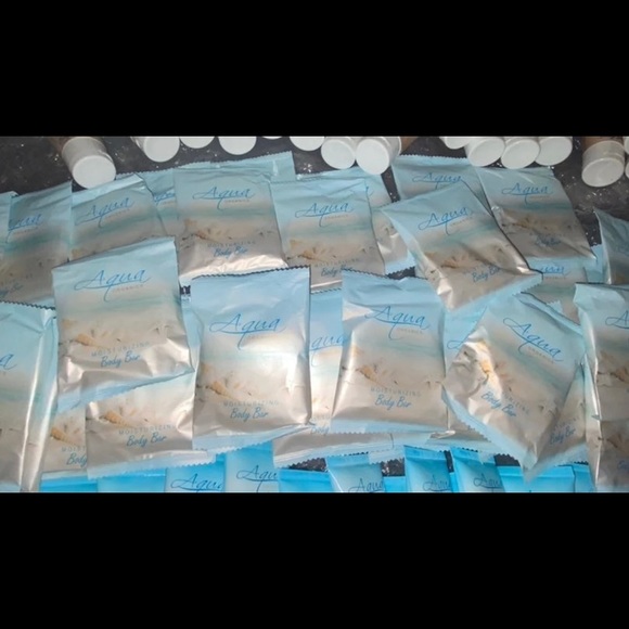 Bulk/40 pcs of each Aqua Organics Soap, Body Wash, Shampoo, Conditioner, Lotion main image 0